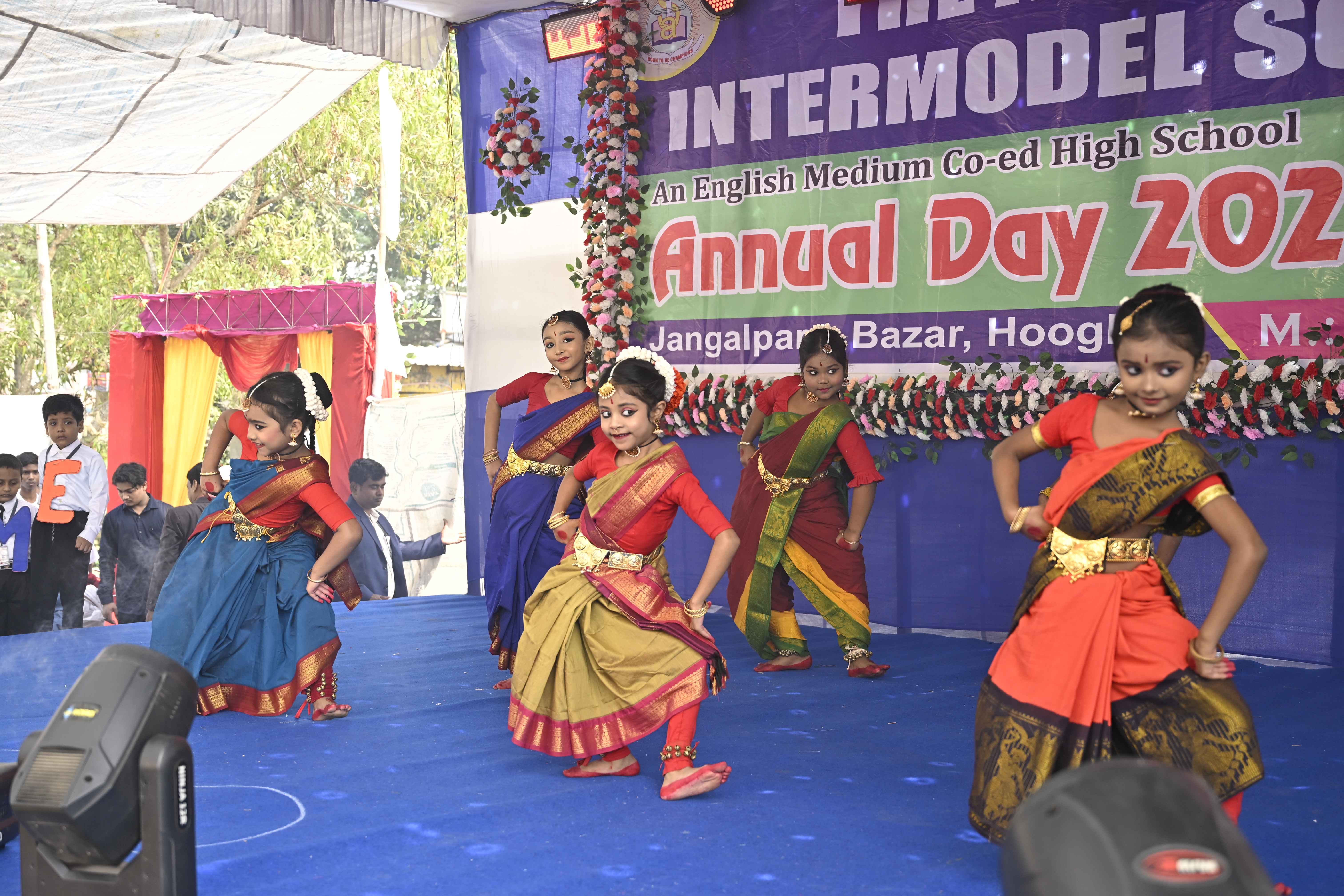 Anual Program 2025-26